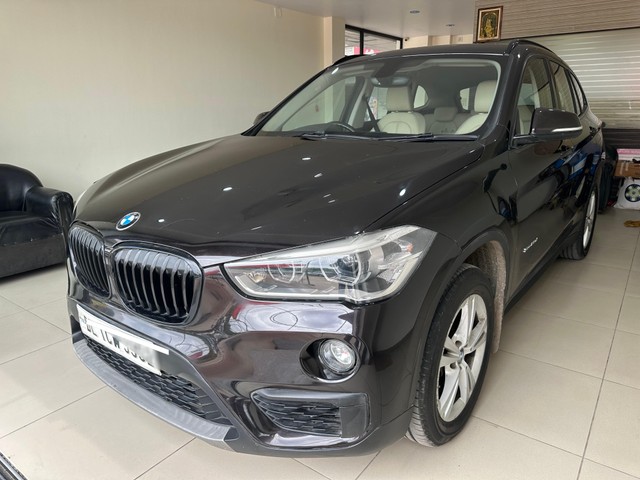 Second-hand 2017 BMW X1 sDrive20d Expedition for sale in Vadodara-4