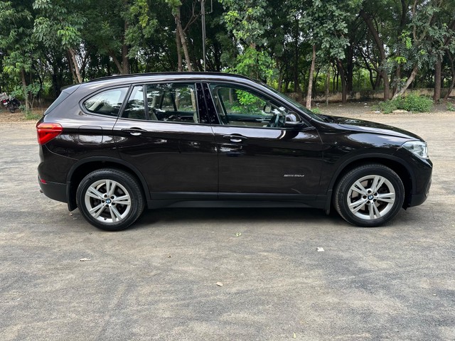 Second-hand 2017 BMW X1 sDrive20d Expedition for sale in Vadodara-11