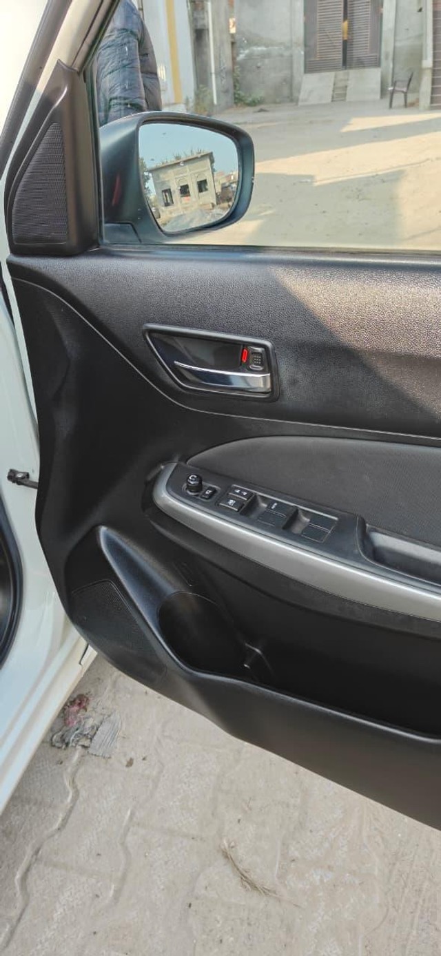 Second-hand 2019 Maruti Swift AMT ZXI for sale in Fatehabad-11