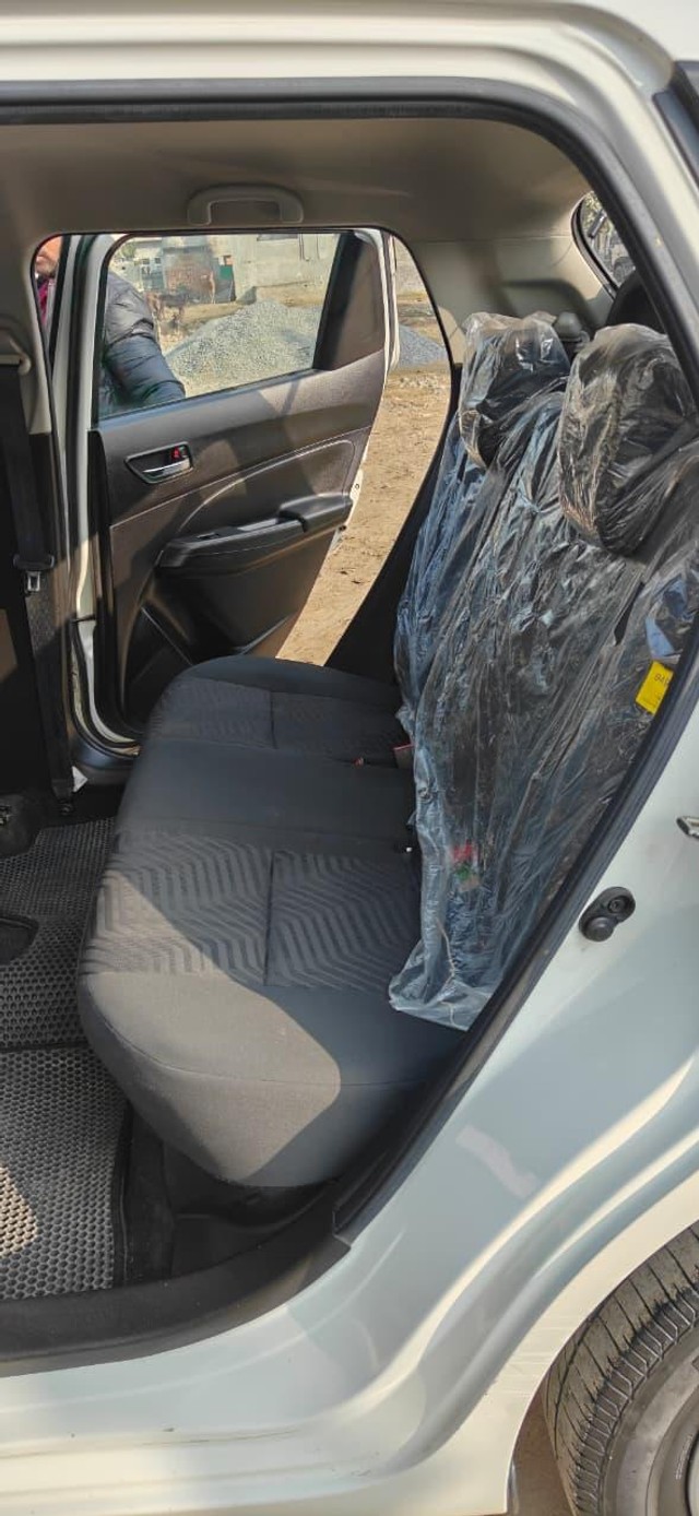 Second-hand 2019 Maruti Swift AMT ZXI for sale in Fatehabad-12