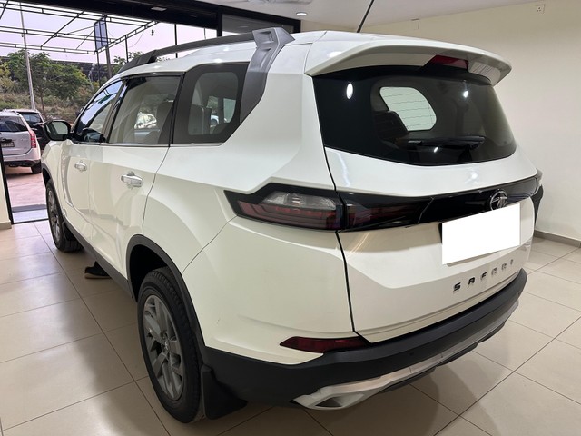 Second-hand 2021 Tata Safari XT Plus BSVI for sale in Vadodara-3