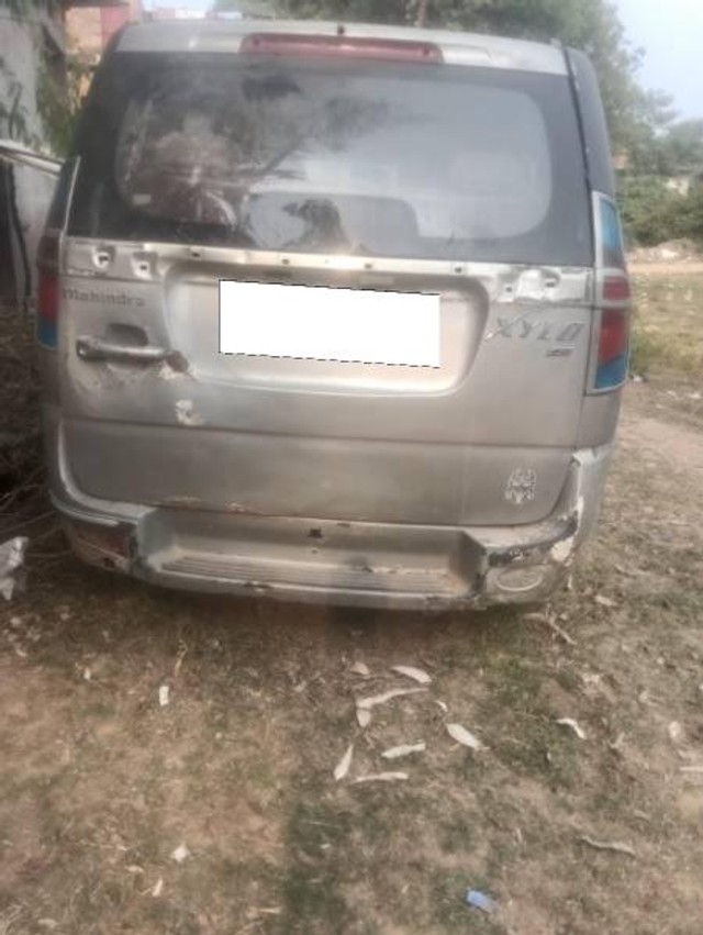 Second-hand 2010 Mahindra Xylo D2 for sale in Chitrakoot-1