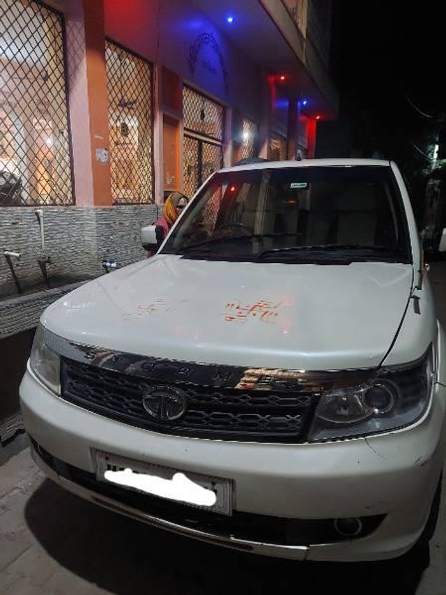 Tata Safari Storme EX Second-hand 2015 Tata Safari Storme EX for sale in Lakhimpur Kheri-1