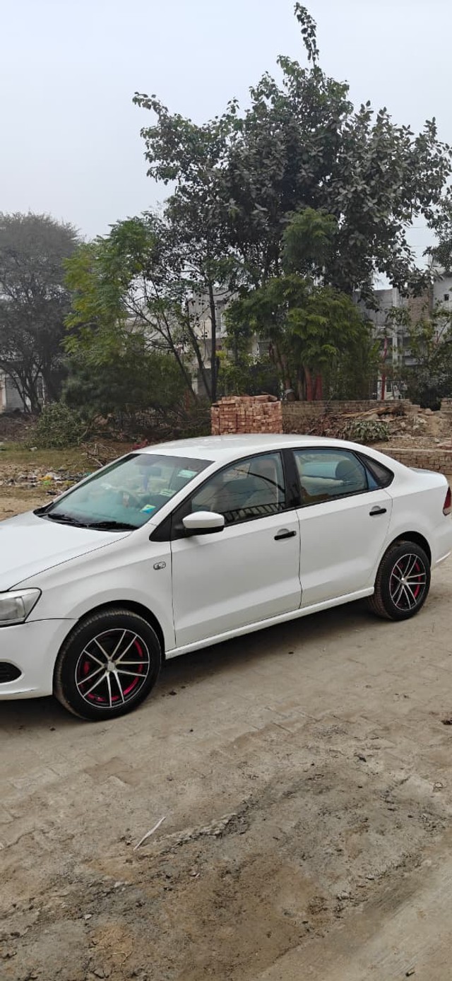 Volkswagen Vento Diesel Breeze Second-hand 2011 Volkswagen Vento Diesel Breeze for sale in Fatehabad-11