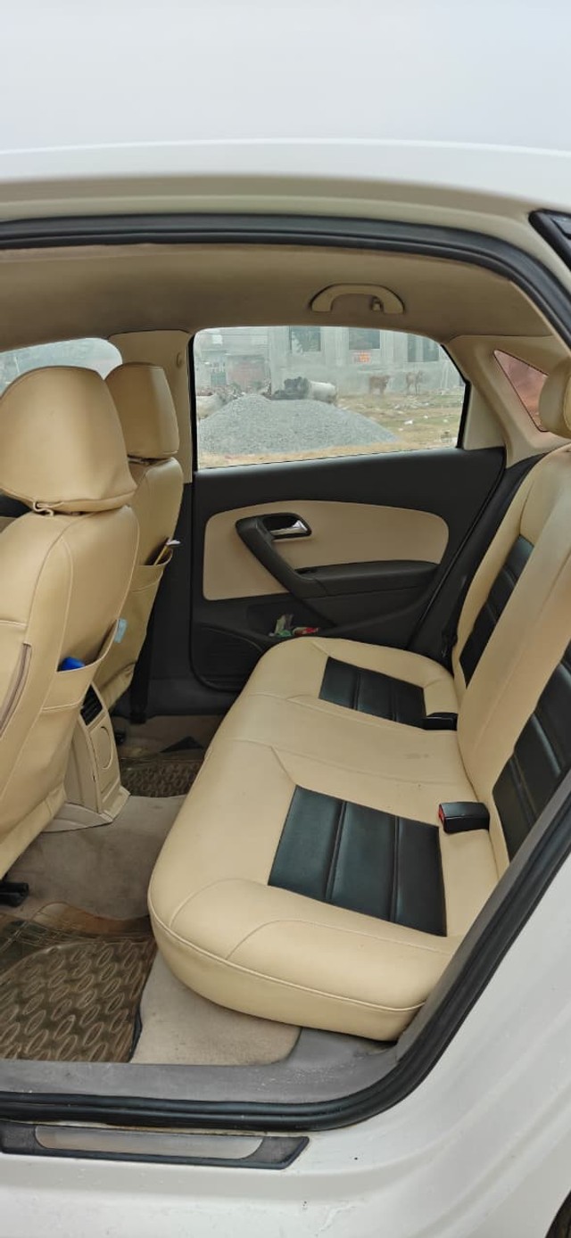 Volkswagen Vento Diesel Breeze Second-hand 2011 Volkswagen Vento Diesel Breeze for sale in Fatehabad-12