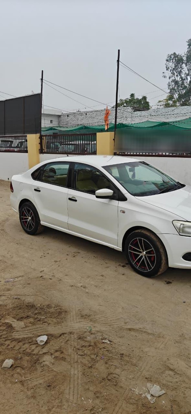 Volkswagen Vento Diesel Breeze Second-hand 2011 Volkswagen Vento Diesel Breeze for sale in Fatehabad-10