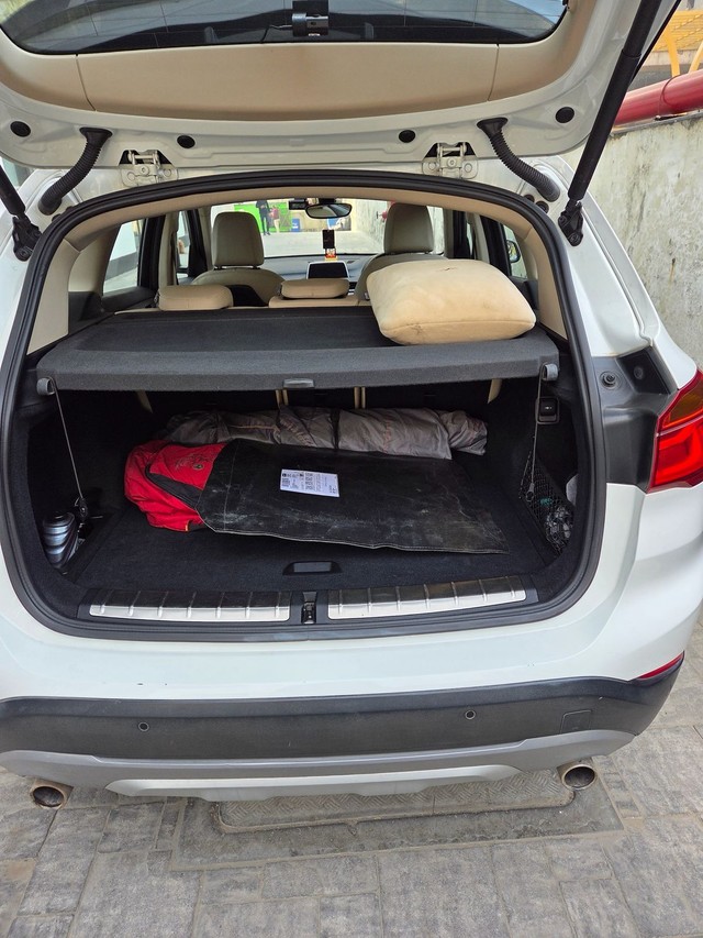 Second-hand 2019 BMW X1 sDrive20i xLine for sale in New Delhi-5