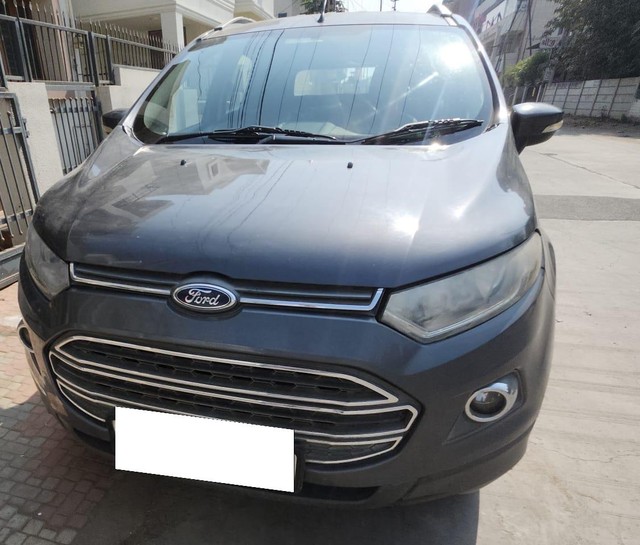 Second-hand 2016 Ford Ecosport 1.5 TDCi Titanium BSIV for sale in Anand-2