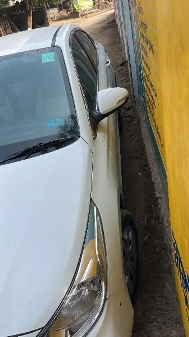 Hyundai Verna CRDi 1.4 EX Second-hand 2019 Hyundai Verna CRDi 1.4 EX for sale in Sitapur-3