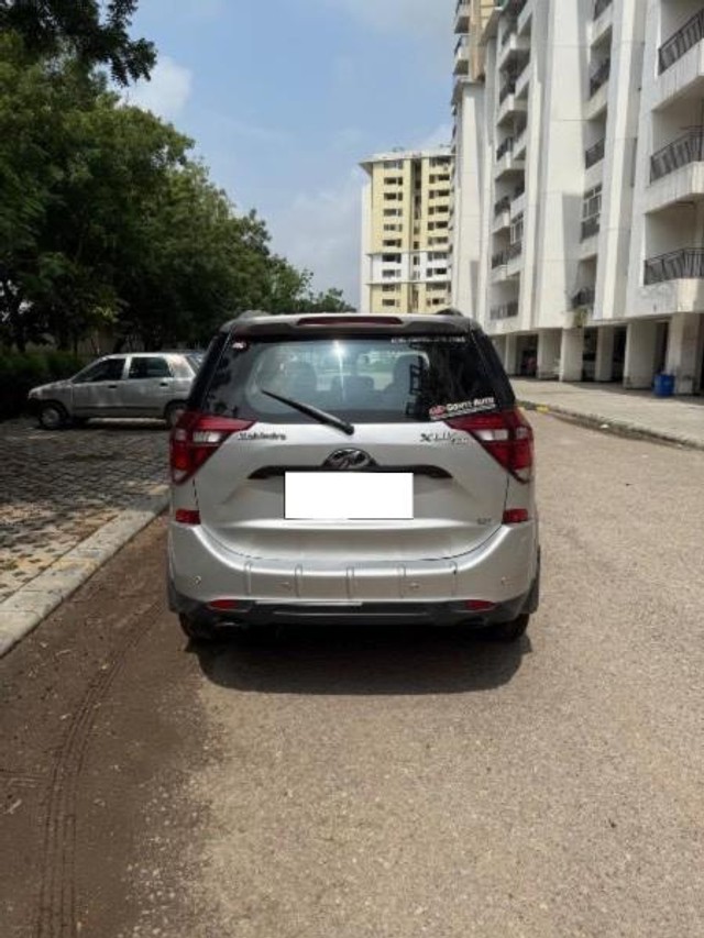 Mahindra XUV500 W7 BSIV Second-hand 2018 Mahindra XUV500 W7 BSIV for sale in Jaipur-2
