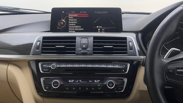 Second-hand 2016 BMW 3 Series 320i Luxury Line for sale in Gurgaon-30