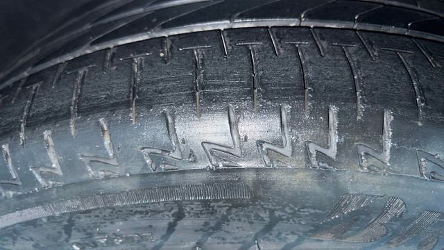 Second-hand 2016 BMW 3 Series 320i Luxury Line for sale in Gurgaon-26