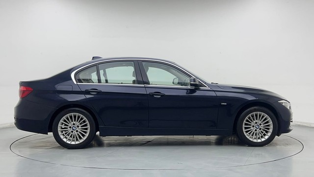 Second-hand 2016 BMW 3 Series 320i Luxury Line for sale in Gurgaon-2