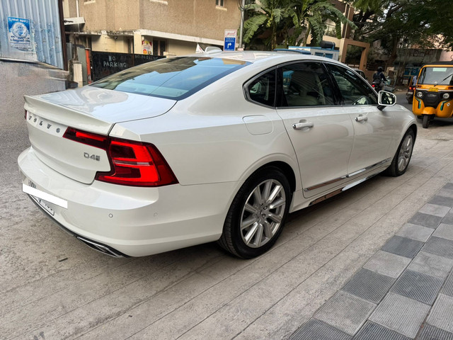 Second-hand 2017 Volvo S90 D4 Inscription BSIV for sale in Chennai-5