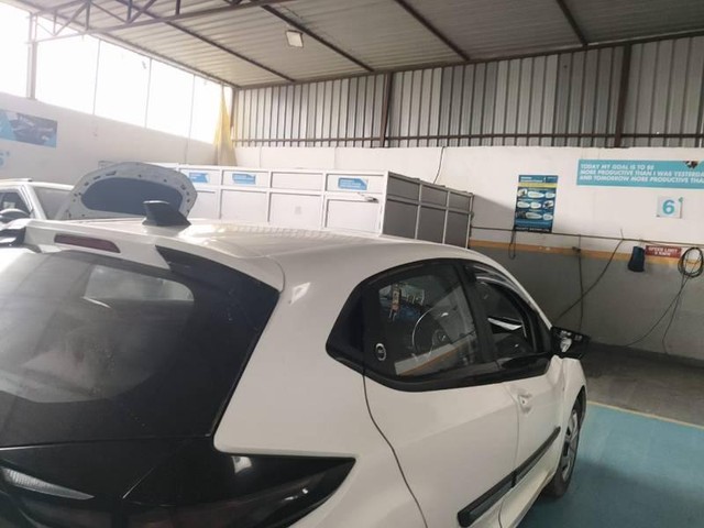 Second-hand 2023 Tata Altroz XM Plus CNG for sale in Kannauj-12