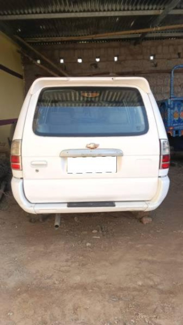 Second-hand 2010 Chevrolet Tavera 2 LS B4 7 Str BSIII for sale in Udaipur-1