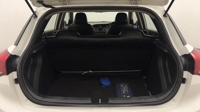 Second-hand 2017 Hyundai i20 1.2 Magna Executive for sale in Chandigarh-9