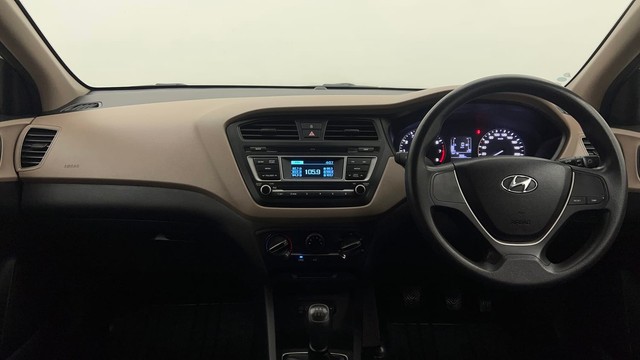 Second-hand 2017 Hyundai i20 1.2 Magna Executive for sale in Chandigarh-11