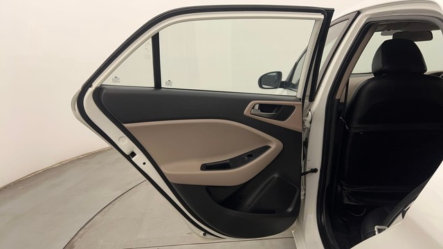 Second-hand 2017 Hyundai i20 1.2 Magna Executive for sale in Chandigarh-35