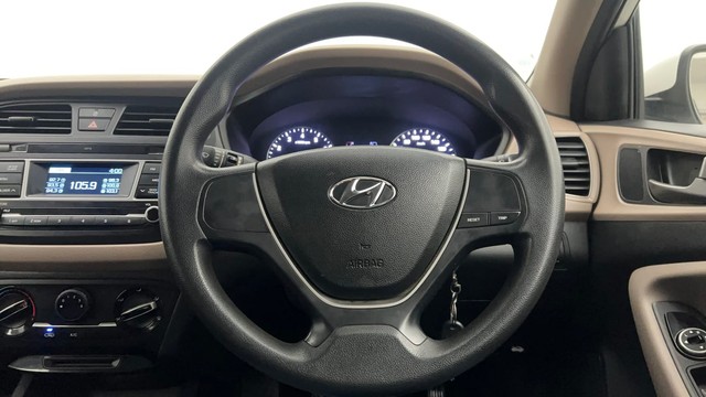 Second-hand 2017 Hyundai i20 1.2 Magna Executive for sale in Chandigarh-30