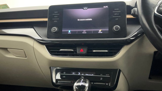 Second-hand 2022 Skoda Slavia 1.5 TSI Style DSG for sale in Chandigarh-33