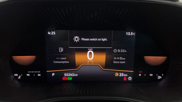 Second-hand 2022 Skoda Slavia 1.5 TSI Style DSG for sale in Chandigarh-13