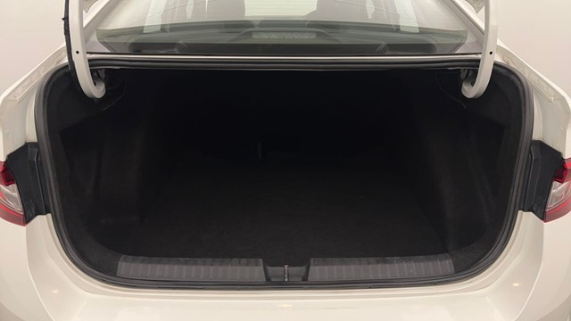 Second-hand 2022 Skoda Slavia 1.5 TSI Style DSG for sale in Chandigarh-9