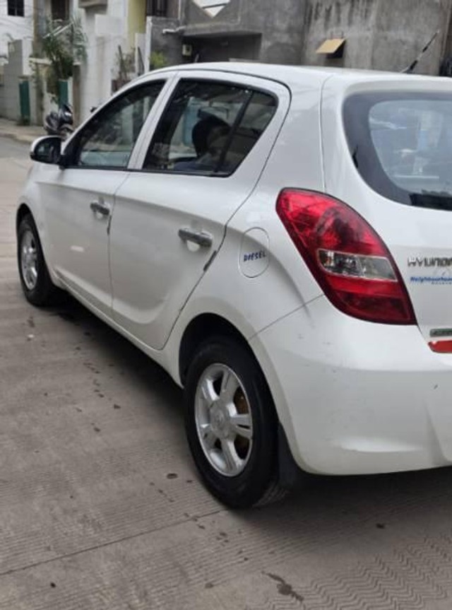 Hyundai i20 1.4 CRDi Sportz Second-hand 2011 Hyundai i20 1.4 CRDi Sportz for sale in Rajkot-2
