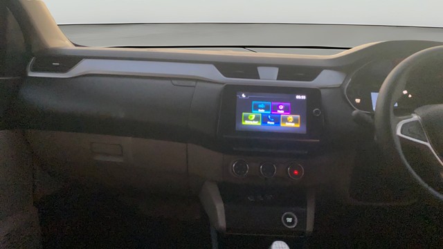 Renault Triber RXZ BSVI Second-hand 2022 Renault Triber RXZ BSVI for sale in Jaipur-0