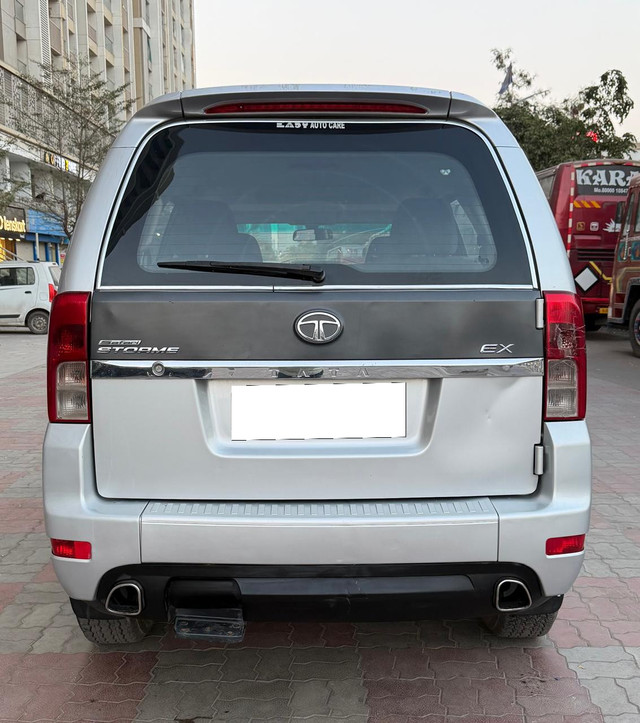 Second-hand 2015 Tata Safari DICOR 2.2 EX 4x2 for sale in Rajkot-1