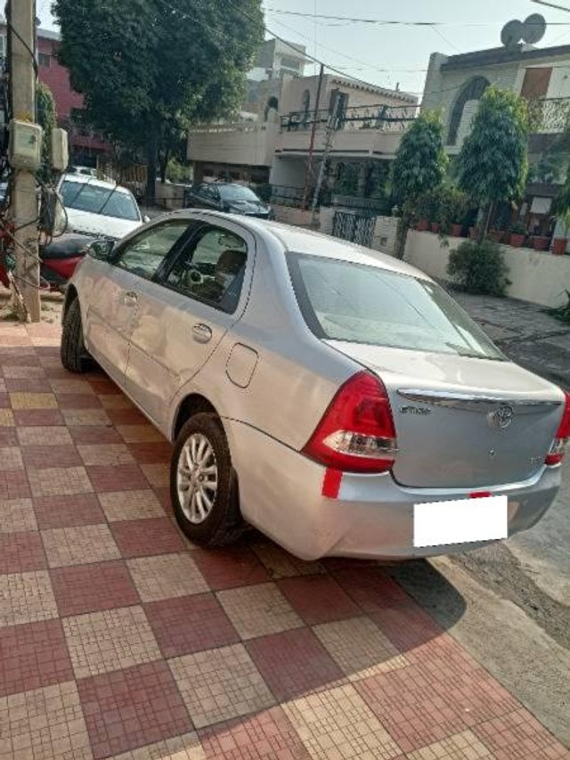 Second-hand 2014 Toyota Etios VX for sale in Panchkula-4