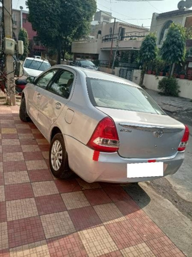 Second-hand 2014 Toyota Etios VX for sale in Panchkula-6