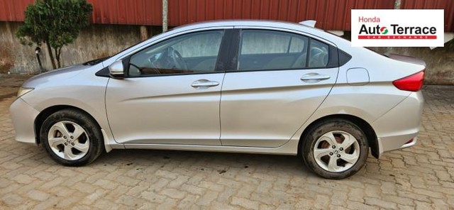Second-hand 2015 Honda City V MT AVN for sale in Bhubaneswar-3