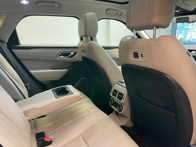 Second-hand 2021 Land Rover Range Rover Velar R-Dynamic S Diesel MY21 for sale in Mumbai-26