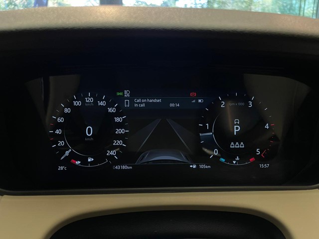 Second-hand 2021 Land Rover Range Rover Velar R-Dynamic S Diesel MY21 for sale in Mumbai-18