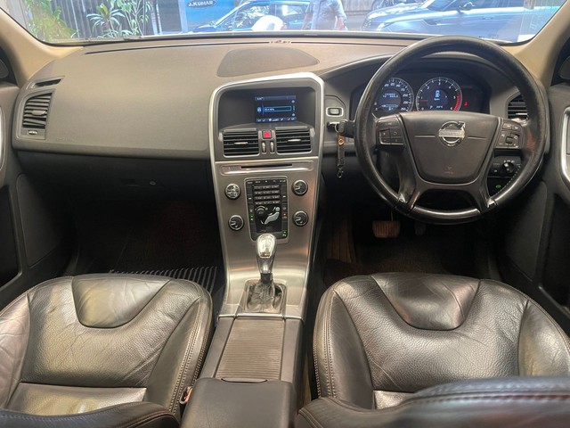 Second-hand 2014 Volvo XC60 D4 SUMMUM for sale in Mumbai-8