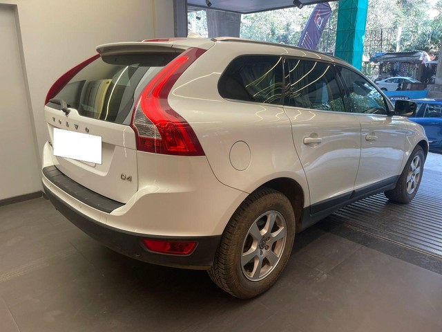 Second-hand 2014 Volvo XC60 D4 SUMMUM for sale in Mumbai-4