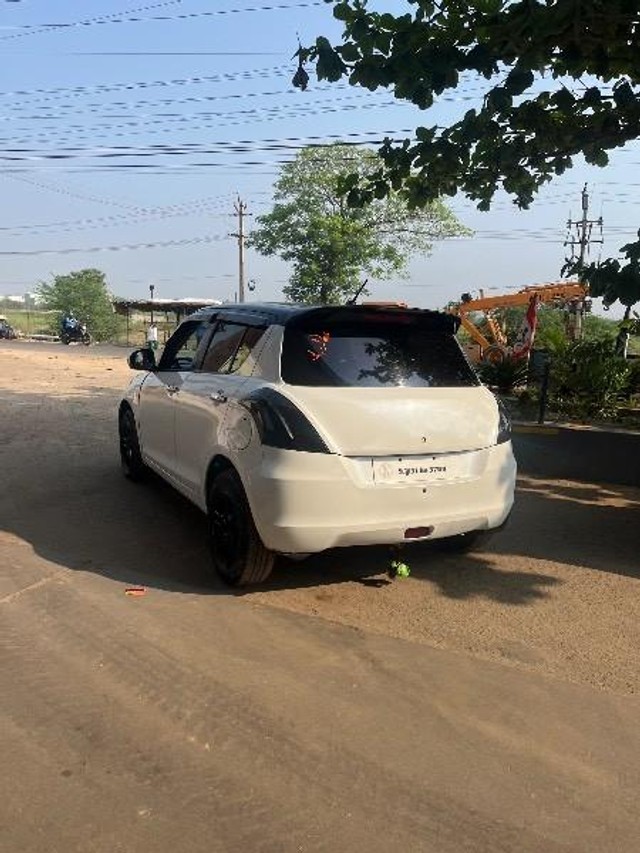 Second-hand 2011 Maruti Swift VDI for sale in Vizianagaram-2