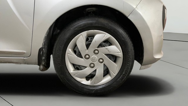 Second-hand 2018 Hyundai Santro Sportz AMT BSIV for sale in New Delhi-23