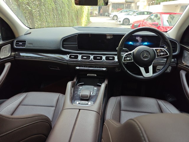 Second-hand 2021 Mercedes-Benz GLS 400d 4MATIC BSVI for sale in Mumbai-8