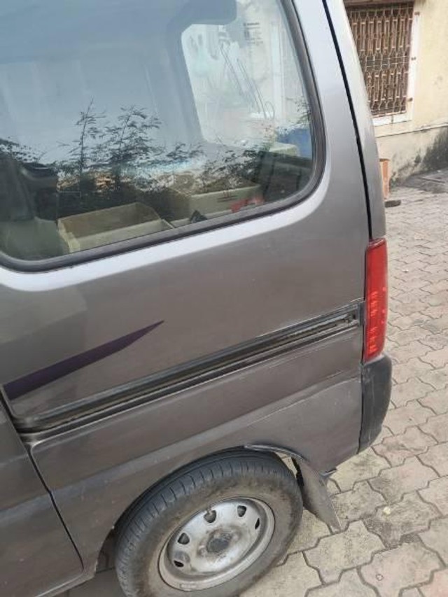 Second-hand 2018 Maruti Eeco 5 Seater AC BSIV for sale in Chikhli-4