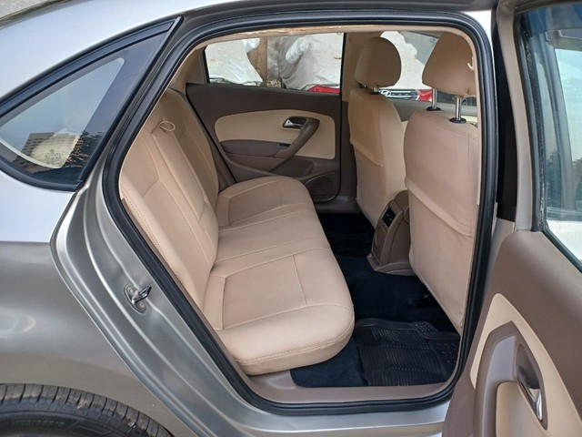 Second-hand 2015 Skoda Rapid 1.6 MPI Ambition for sale in Mumbai-7