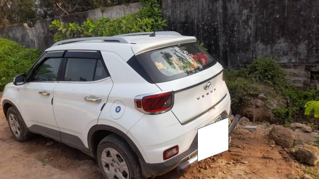 Second-hand 2021 Hyundai Venue S for sale in Kothagudem-2