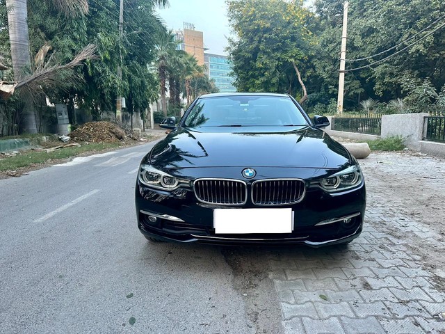 Second-hand 2017 BMW 3 Series 320d Luxury Line Plus for sale in Gurgaon-4