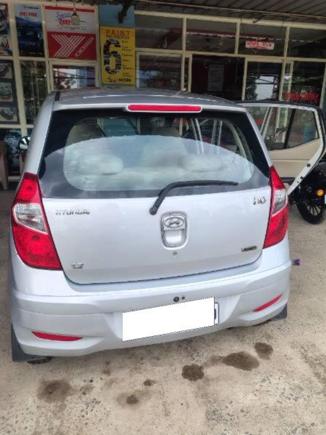 Hyundai i10 Sportz Second-hand 2011 Hyundai i10 Sportz for sale in Visakhapatnam-2