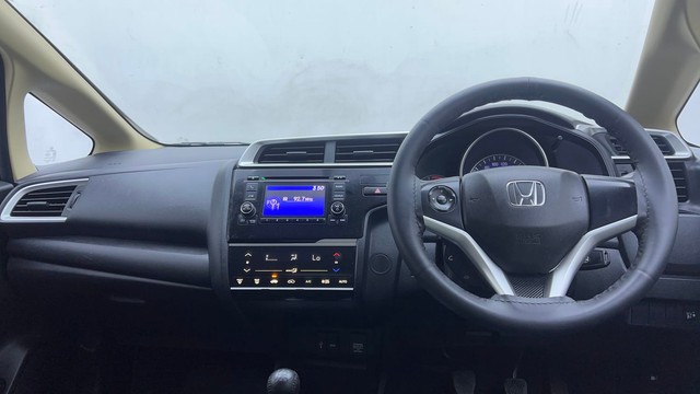 Second-hand 2016 Honda Jazz V for sale in Hyderabad-11