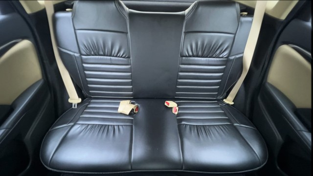 Second-hand 2016 Honda Jazz V for sale in Hyderabad-29