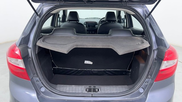 Second-hand 2018 Ford Figo Trend for sale in Pune-9