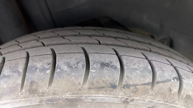 Second-hand 2018 Ford Figo Trend for sale in Pune-33