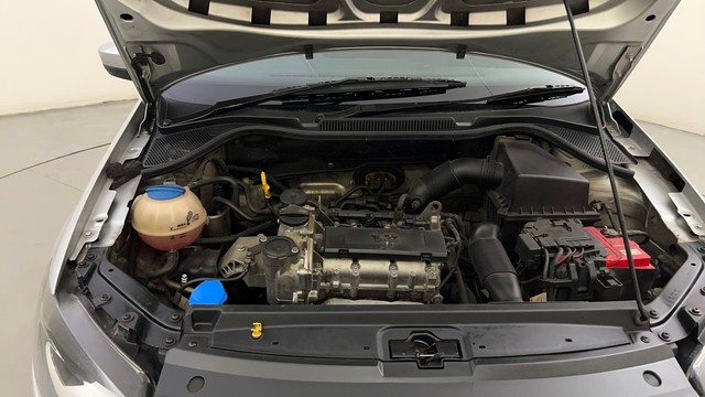 Second-hand 2015 Volkswagen Polo Petrol Comfortline 1.2L for sale in Mysore-34